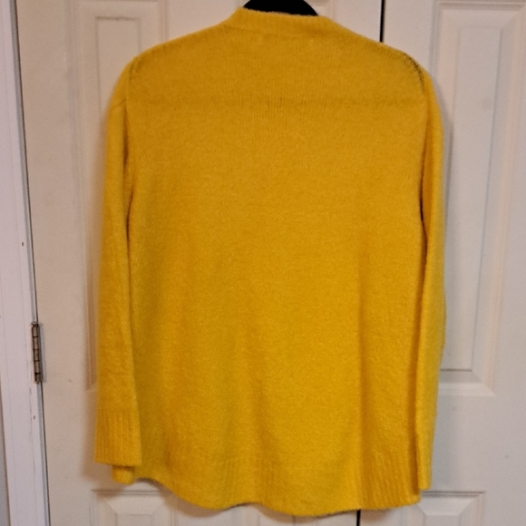 Zara Women's Sunny Yellow Crew Neck Sweater - Picture 2 of 2